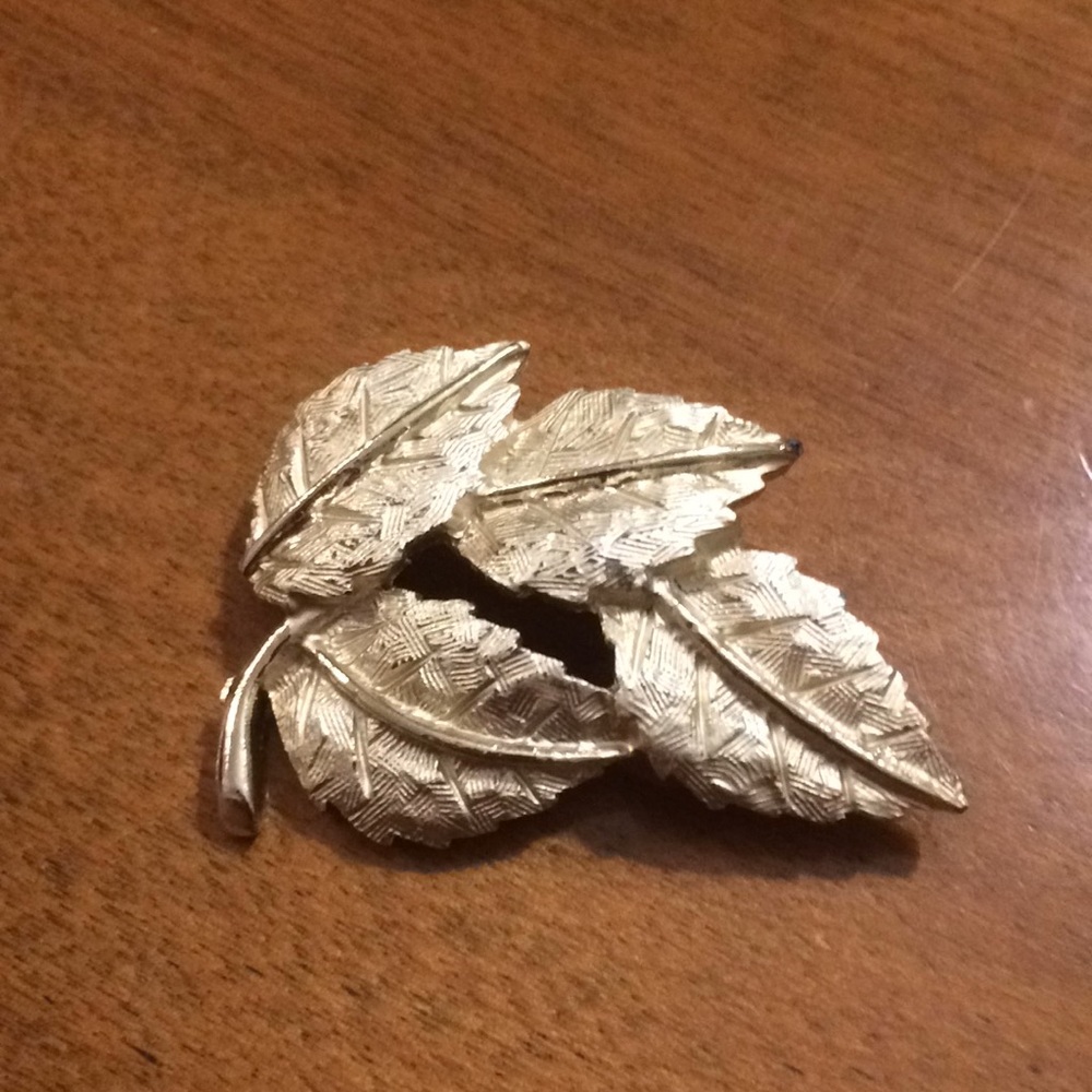 Vintage gold brooch